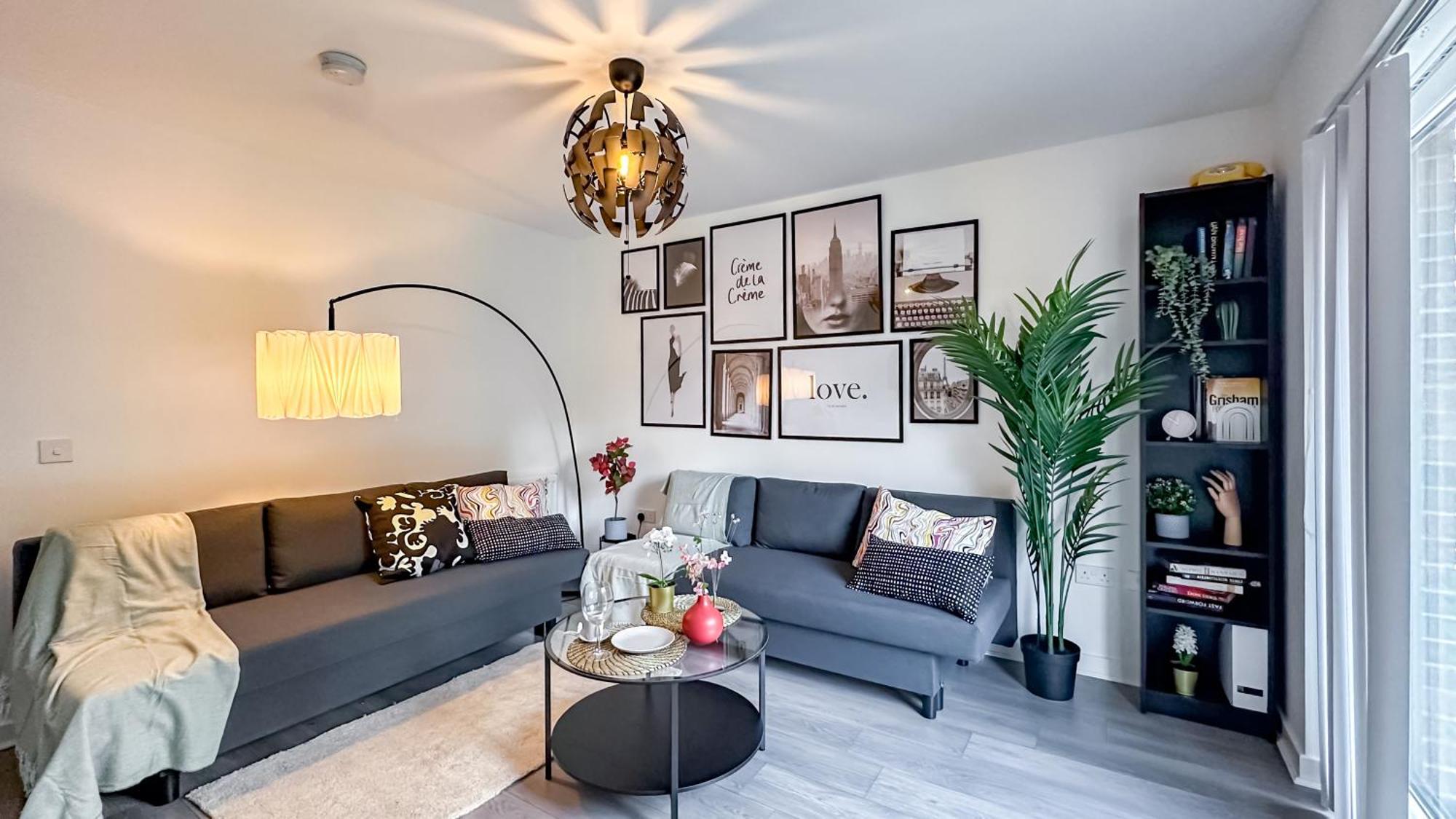 Newbuild Riverview 3bdr House Near Glasgow Holiday home *