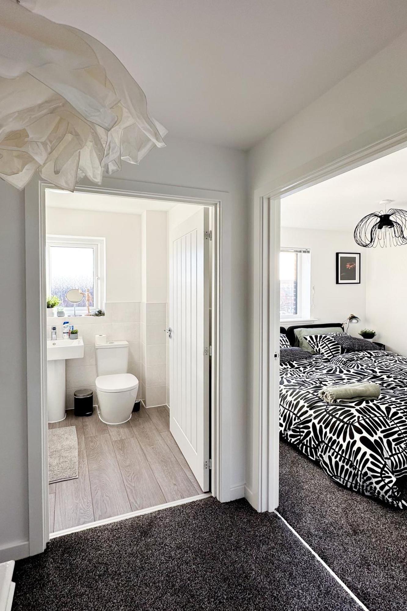 Holiday home Newbuild Riverview 3bdr House Near Glasgow *